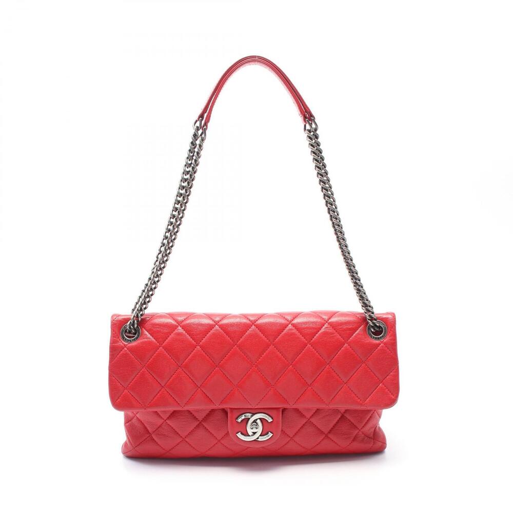 CHANEL Matelasse Single Flap Shoulder Bag Red Leather